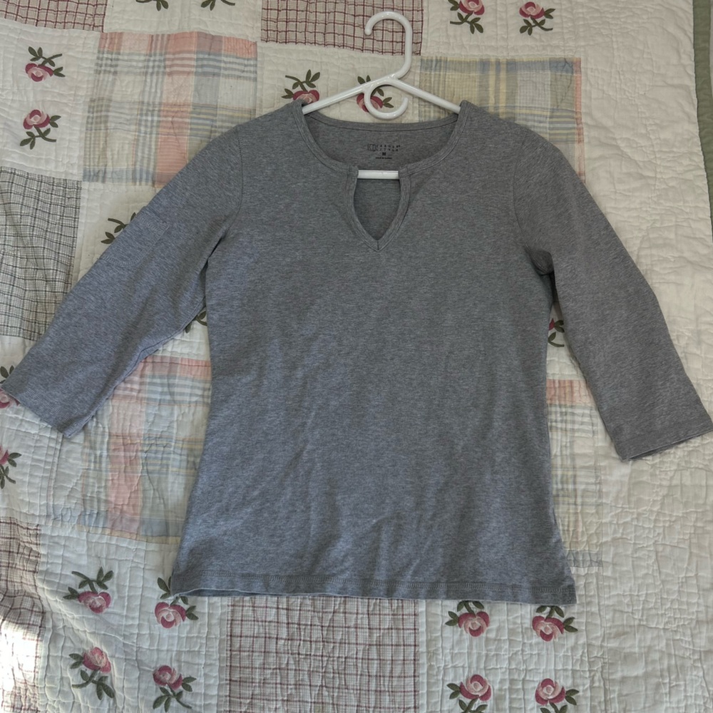 Carole Little Heather Gray Top